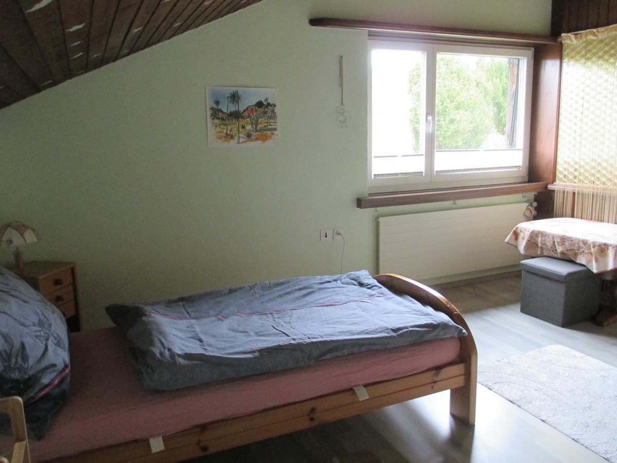 Heidis Gastehaus Bed & Breakfast Niederwil Exterior foto